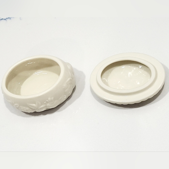 Vintage Lenox Oval Trinket Box - Picture 6 of 10